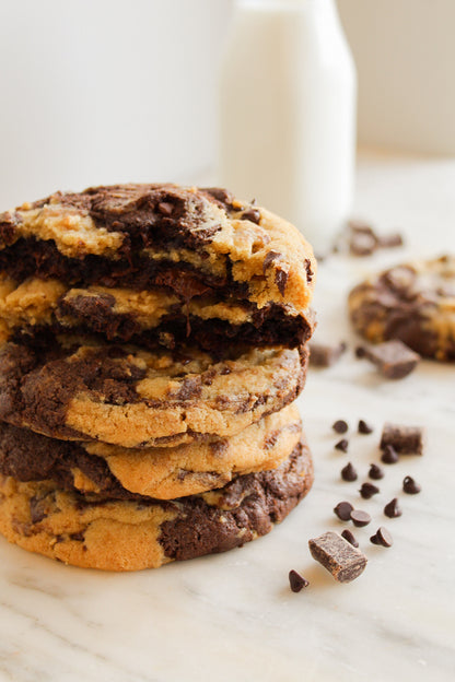 Bakery Favorites Cookie Box