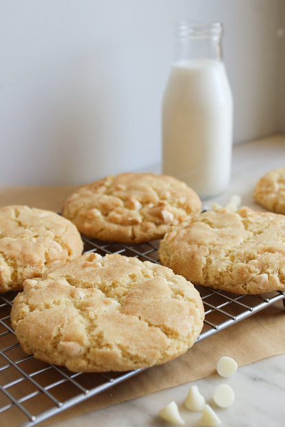 White Chocolate Snickerdoodle Cookie Box