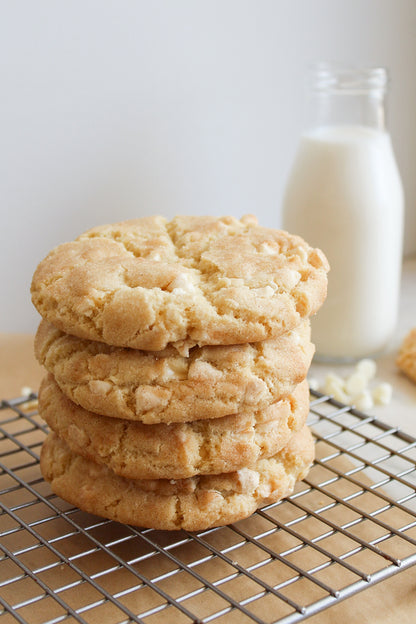 White Chocolate Snickerdoodle Cookie Box